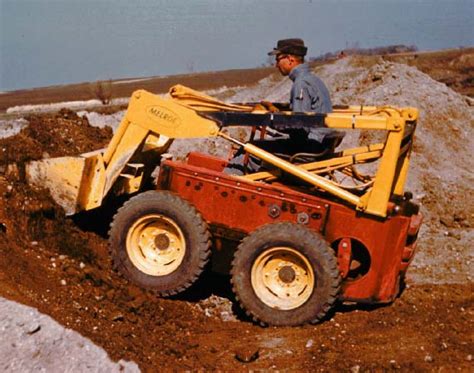 who invented the first skid steer|skid steer loader wiki.